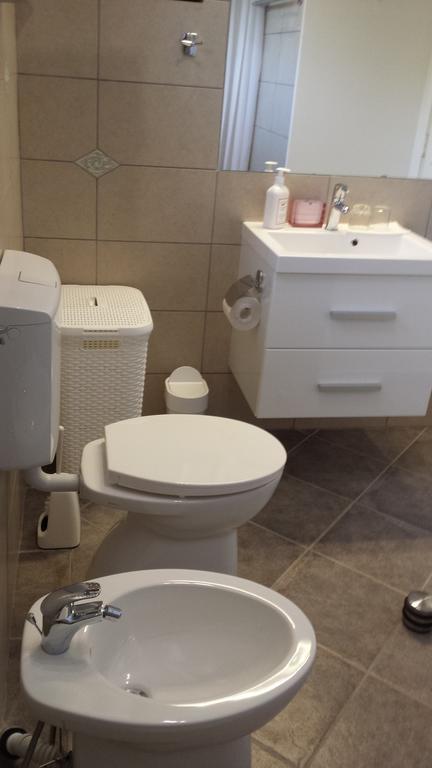 Abba Apartment Sveti Lovrec Pazenaticki ภายนอก รูปภาพ